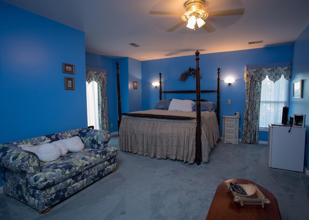 Rabbit Creek Bed & Breakfast Versailles Екстериор снимка