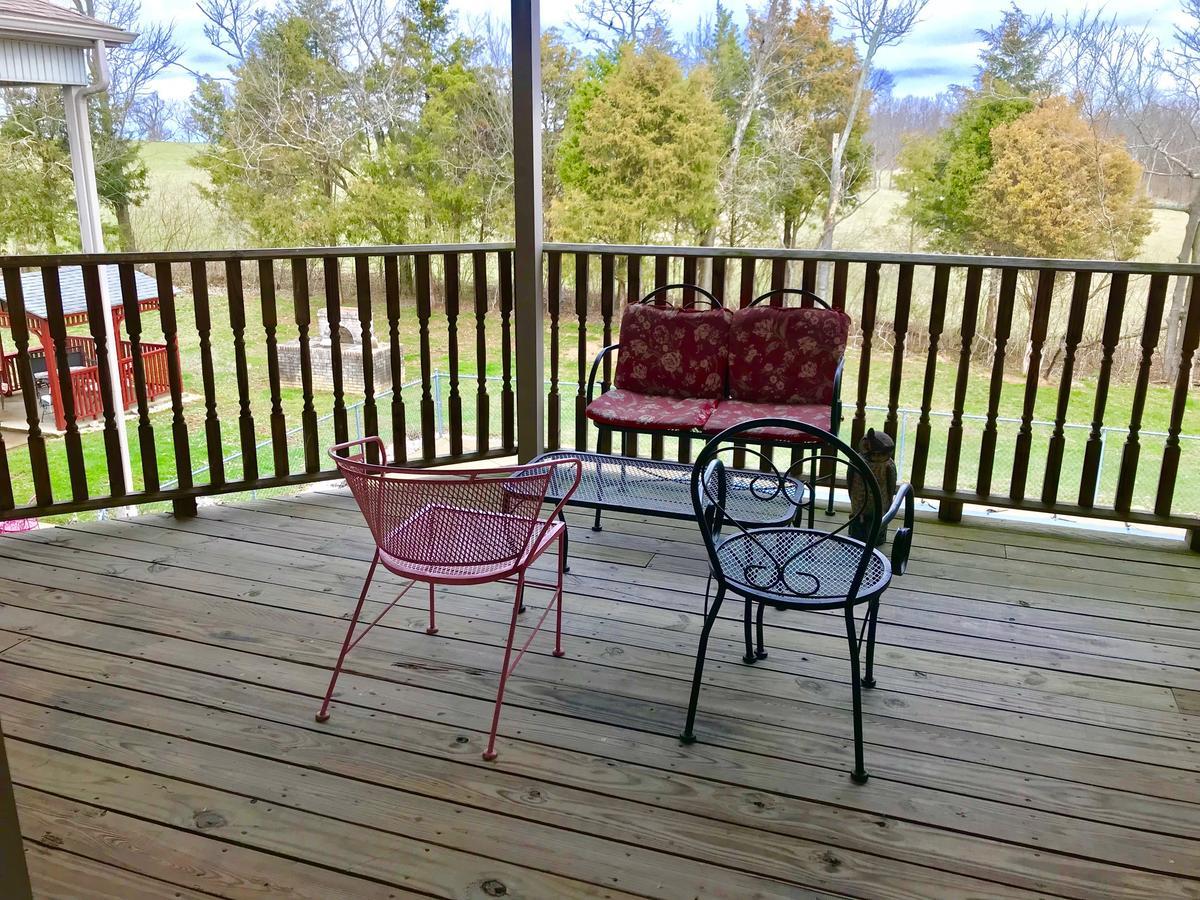 Rabbit Creek Bed & Breakfast Versailles Екстериор снимка